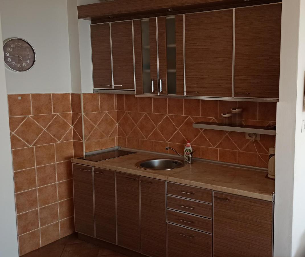 Rakocevic Apartments Petrovac エクステリア 写真