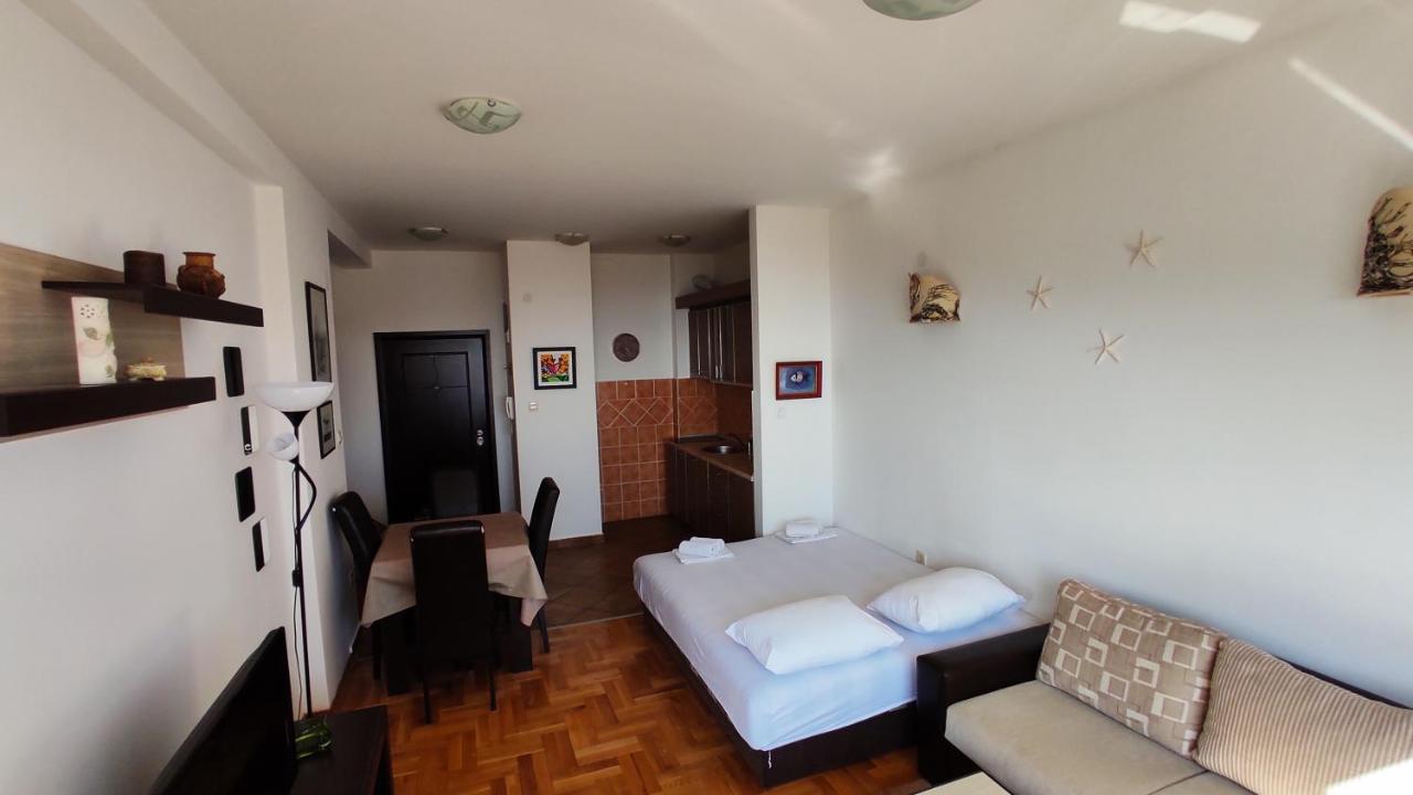 Rakocevic Apartments Petrovac エクステリア 写真