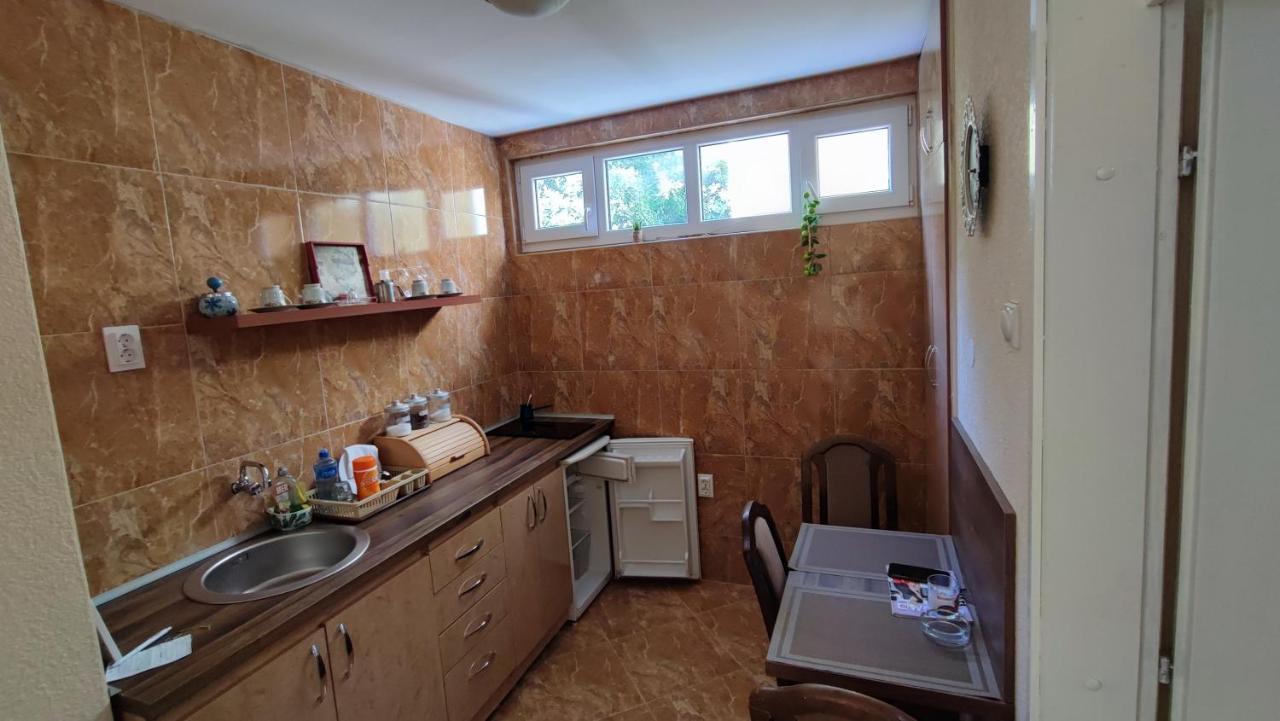 Rakocevic Apartments Petrovac エクステリア 写真